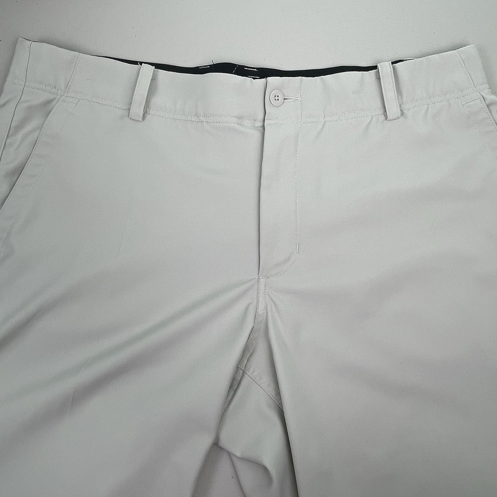 Men's Nike Classic Straight-Fit Golf Pants in Light Tan